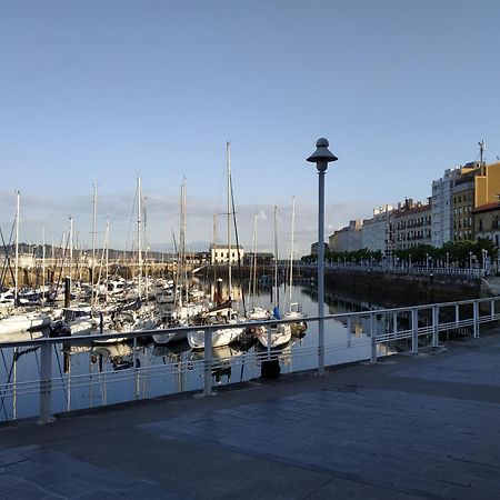 El Rincon Del Puerto Apartment Gijon Ngoại thất bức ảnh